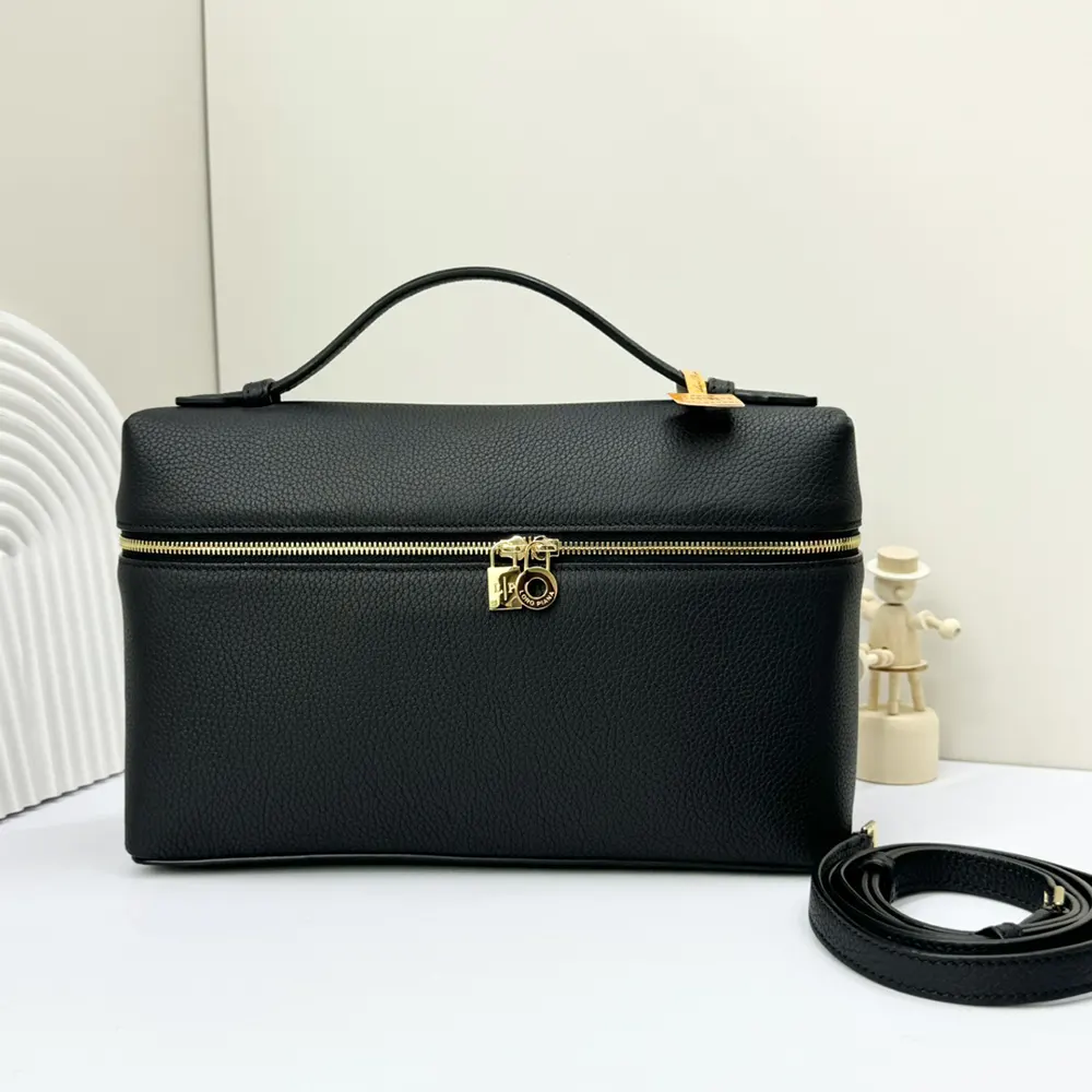 Loro Piana Women Extra Pocket L27-Black FAN4043Loro Piana Women Extra Pocket L27-Black FAN4043