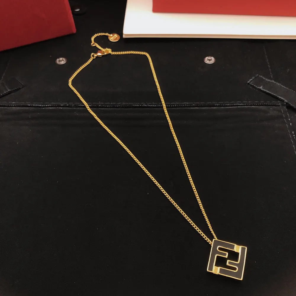 Fendi Women Forever Fendi Necklace Gold-colored and Black Metal