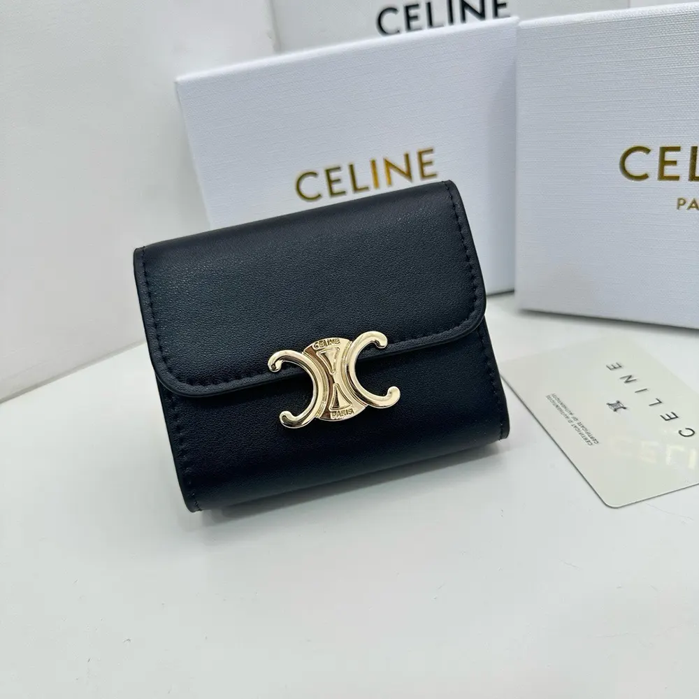 Celine Women Compact Wallet with Coin Triomphe in Shiny Calfskin 10I653DPV