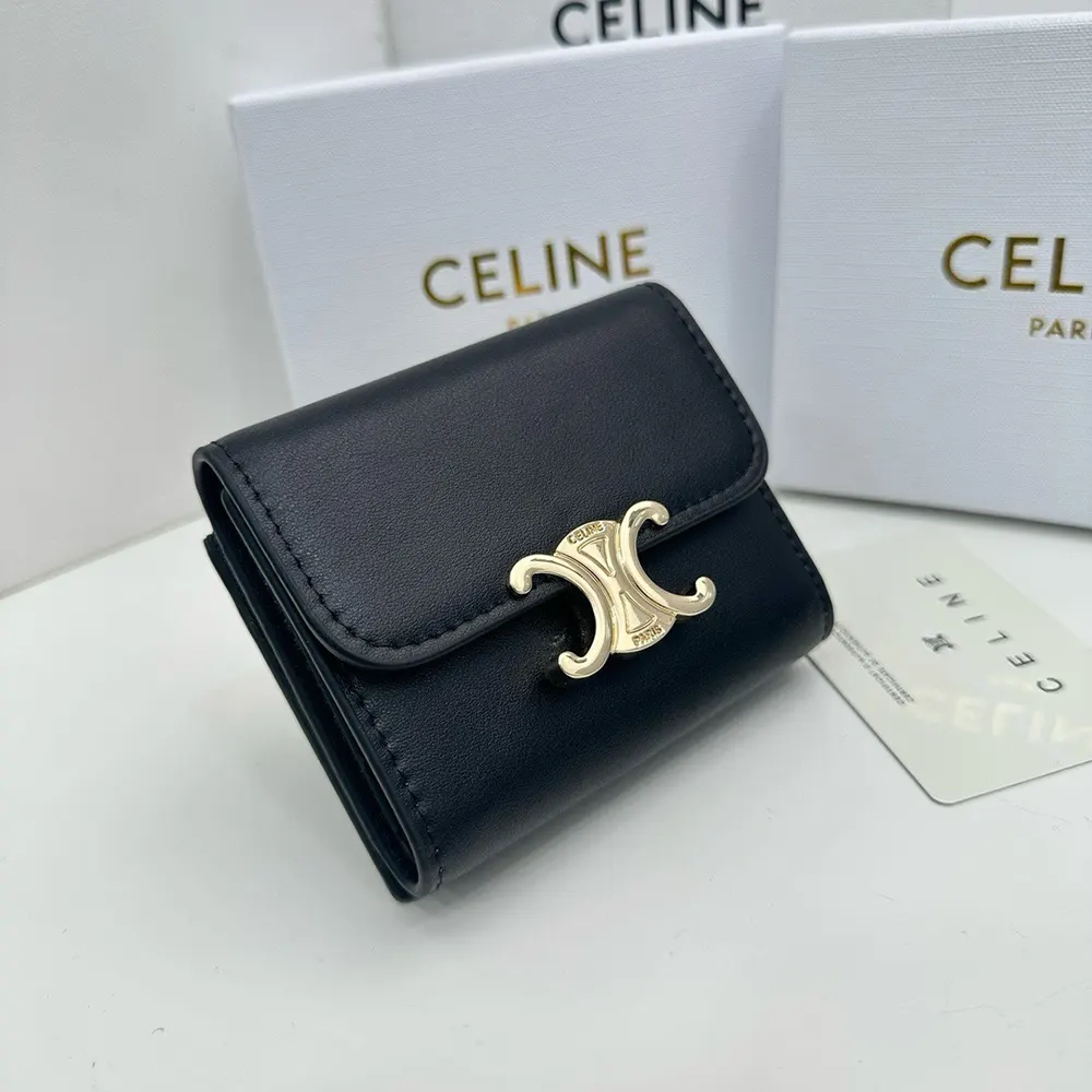 Celine Women Compact Wallet with Coin Triomphe in Shiny Calfskin 10I653DPV