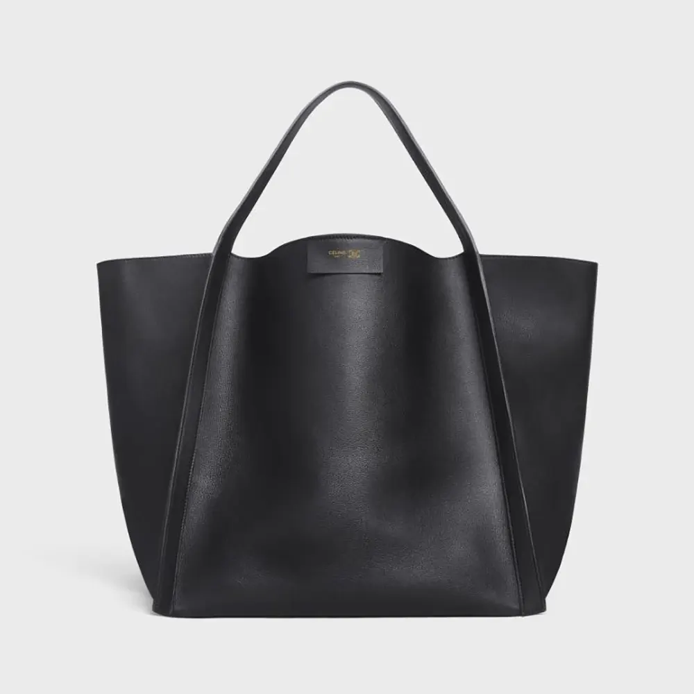 Celine Women Medium Cube Bag In Supple Calfskin-Black
