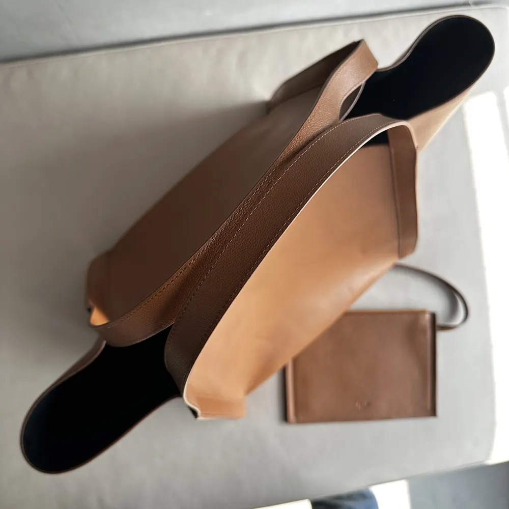 Celine Women Medium Cube Bag In Supple Calfskin-Brown