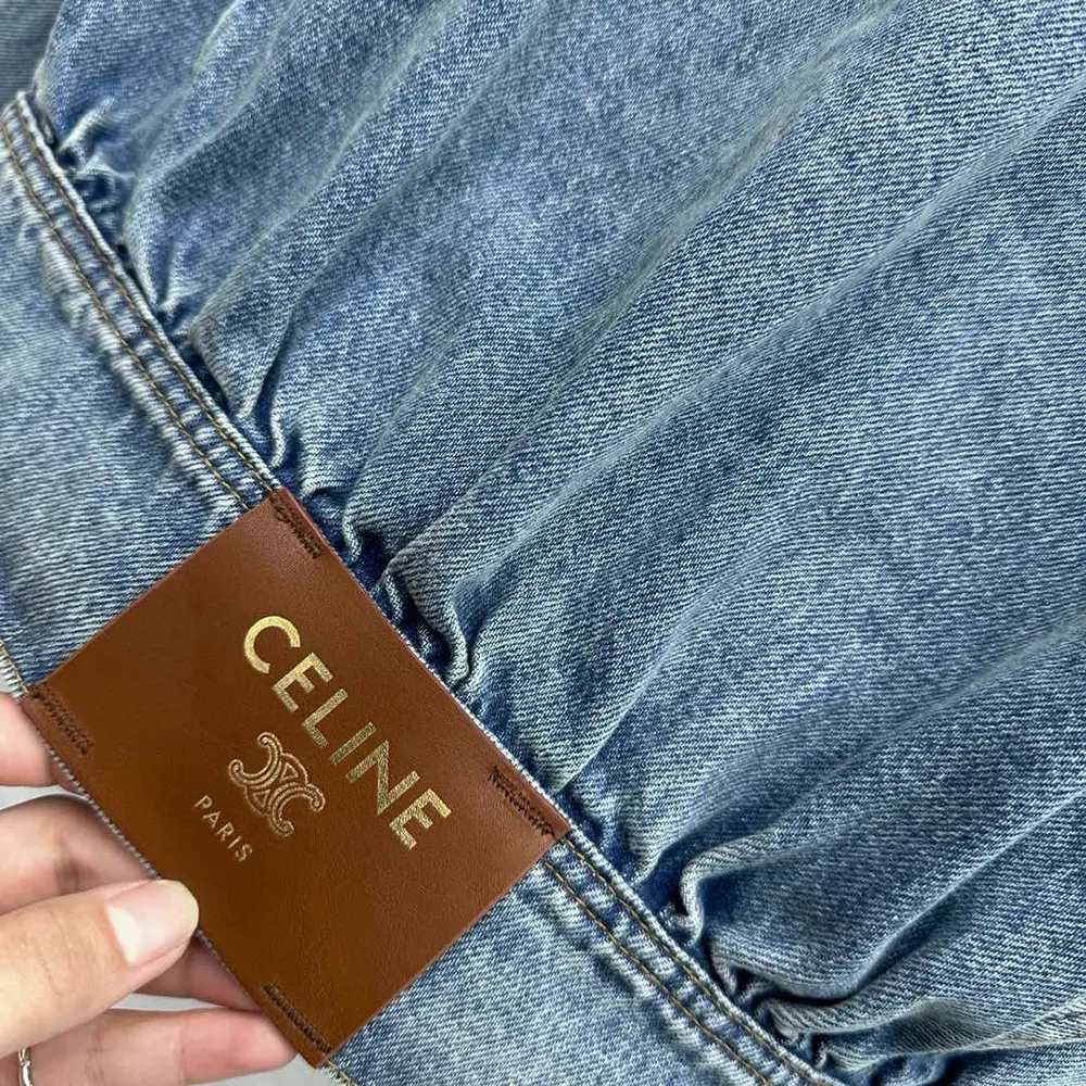 Celine Men Trucker Jacket in Denim RV0ZW930F