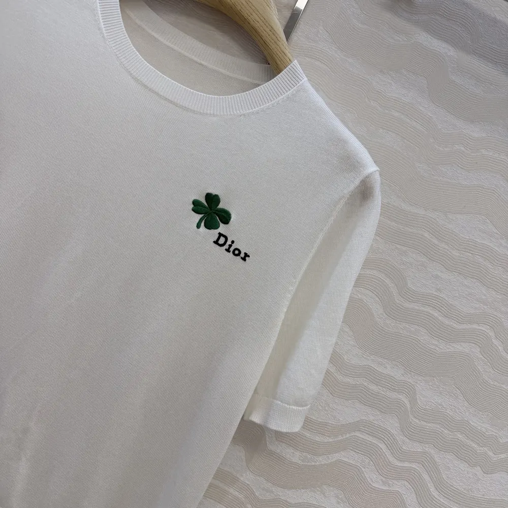 Dior Men Short-Sleeved Fitted Sweater White Wool Knit with Green and Black Dior Clover Signature