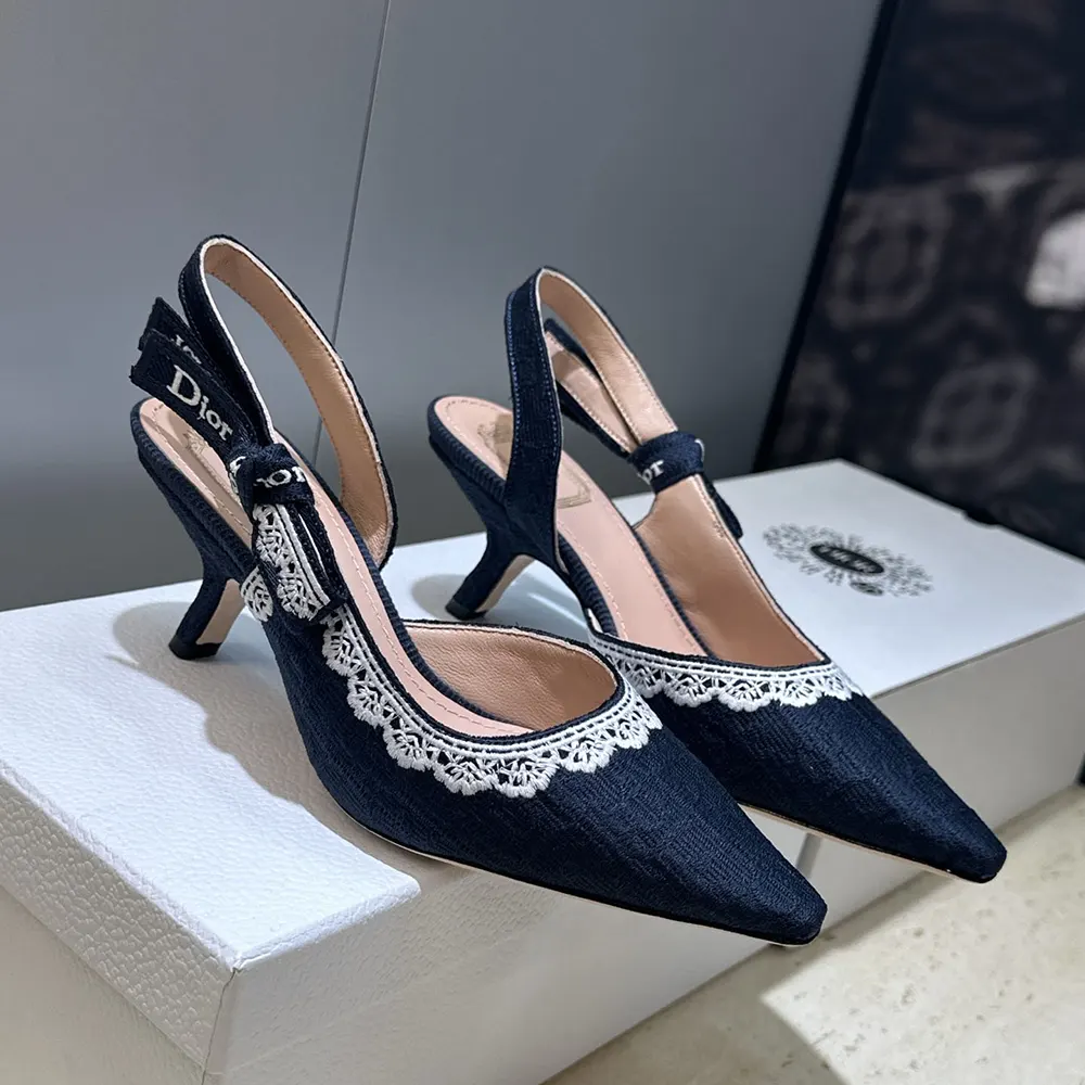 Dior Women J’Adior Slingback Pump Blue Dior Oblique Embroidered Cotton and White Lace