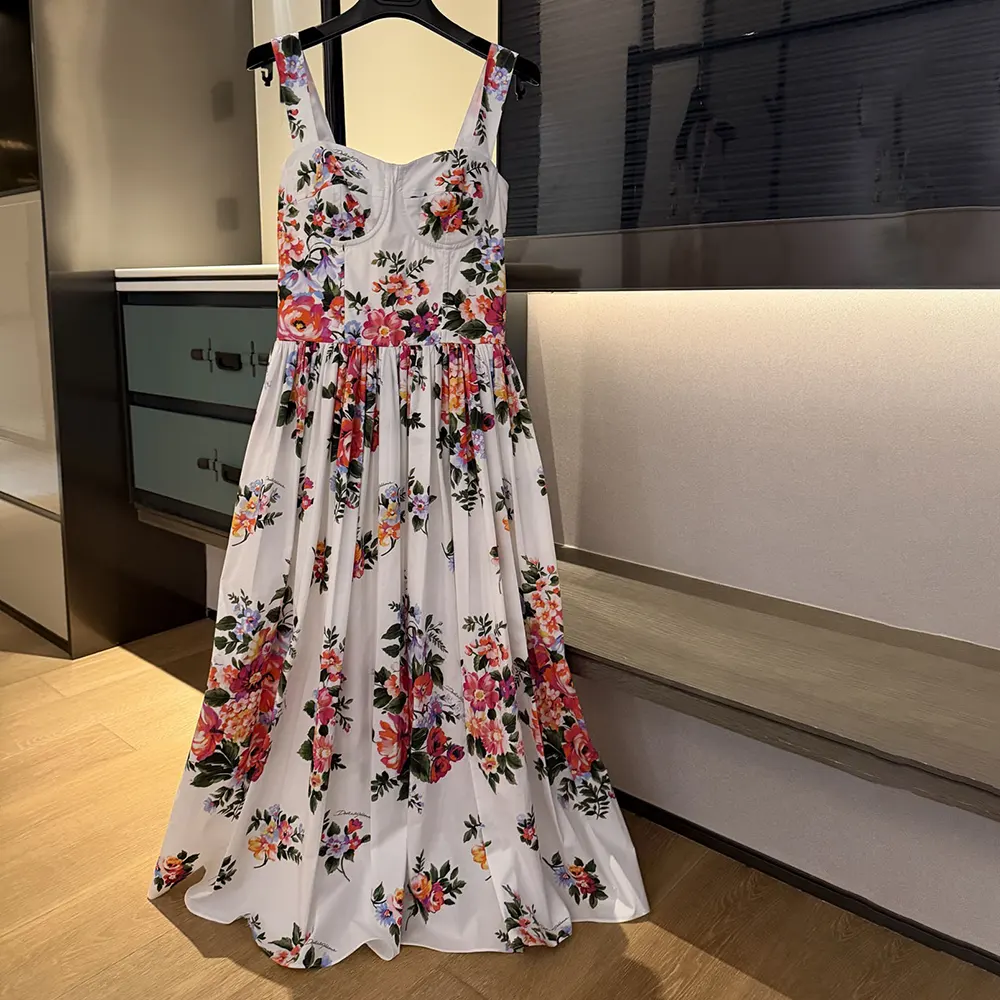 Dolce Gabbana D&G Women Flower Bouquet-Print Cotton Dress