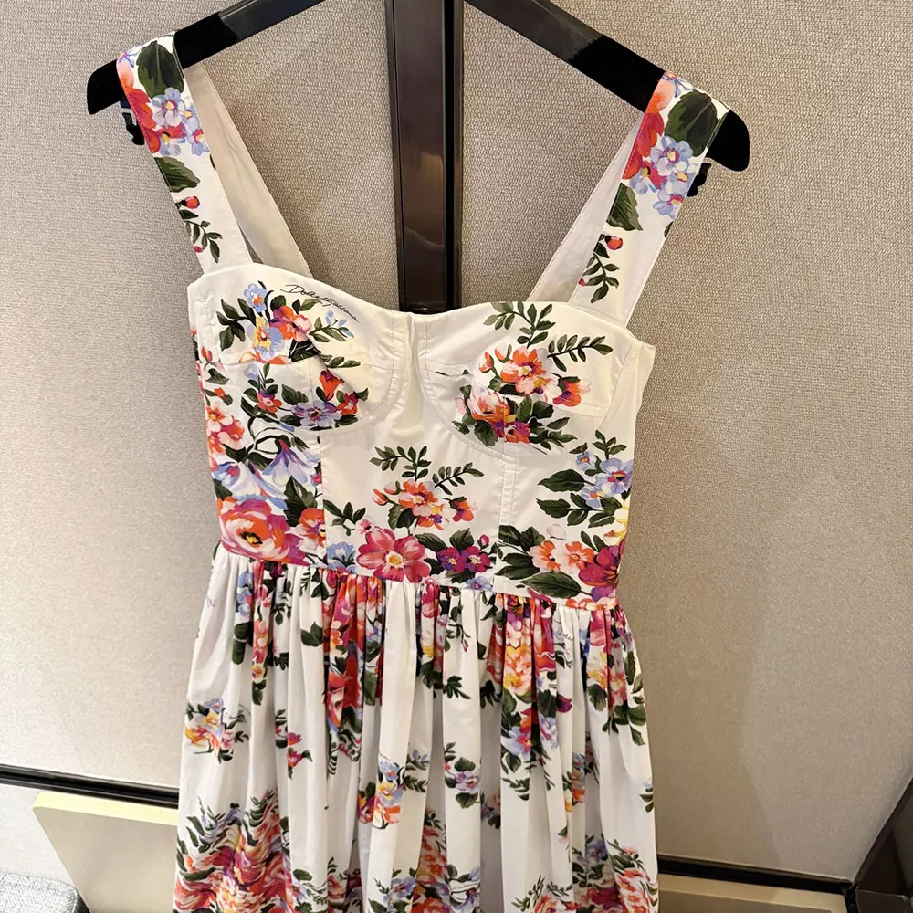 Dolce Gabbana D&G Women Flower Bouquet-Print Cotton Dress