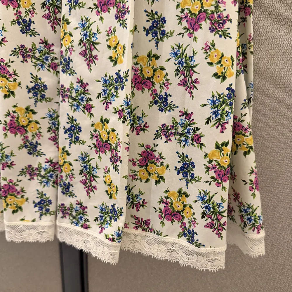 Dolce Gabbana D&G Women Small Floral-Print Poplin Skirt