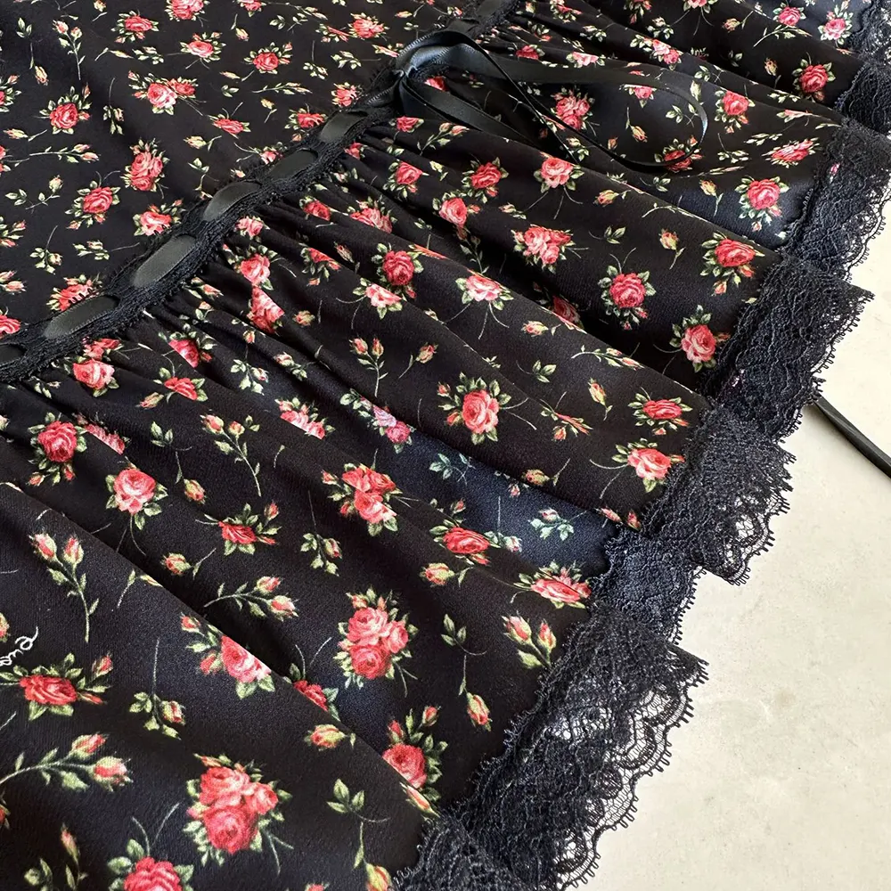 Dolce Gabbana D&G Women Small Rose-Print Skirt With Flounce