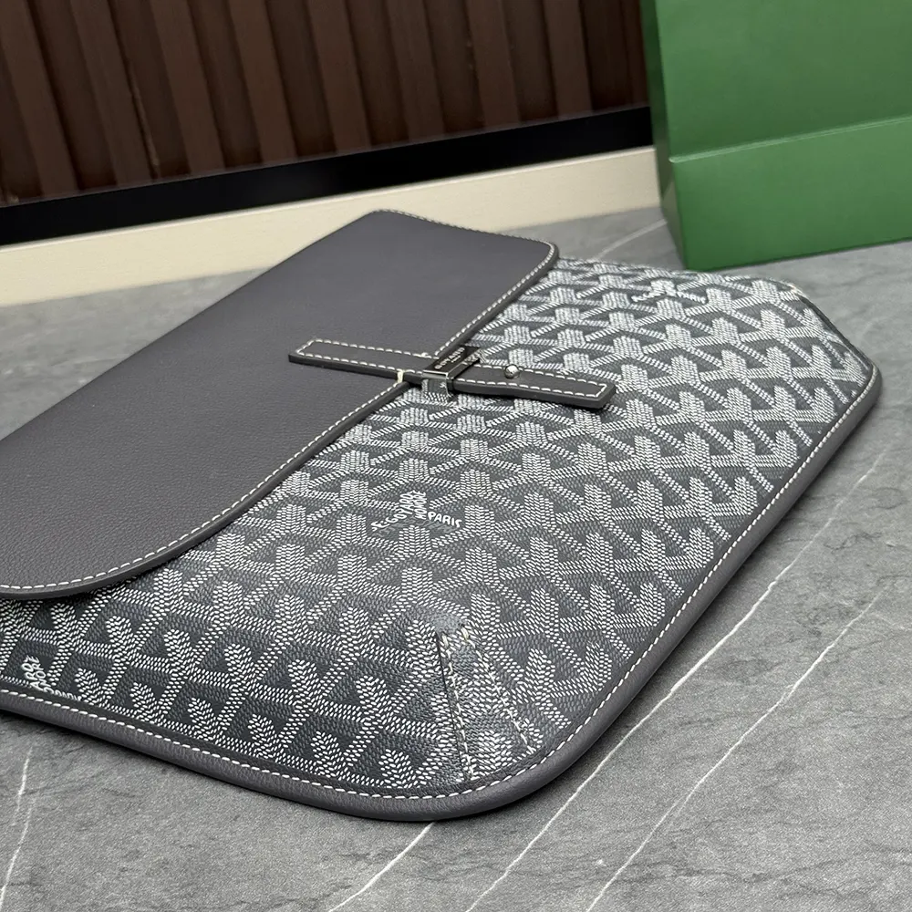 Goyard Unisex Coursier Messenger Bag-Grey COURSIMMLTY51CL51P