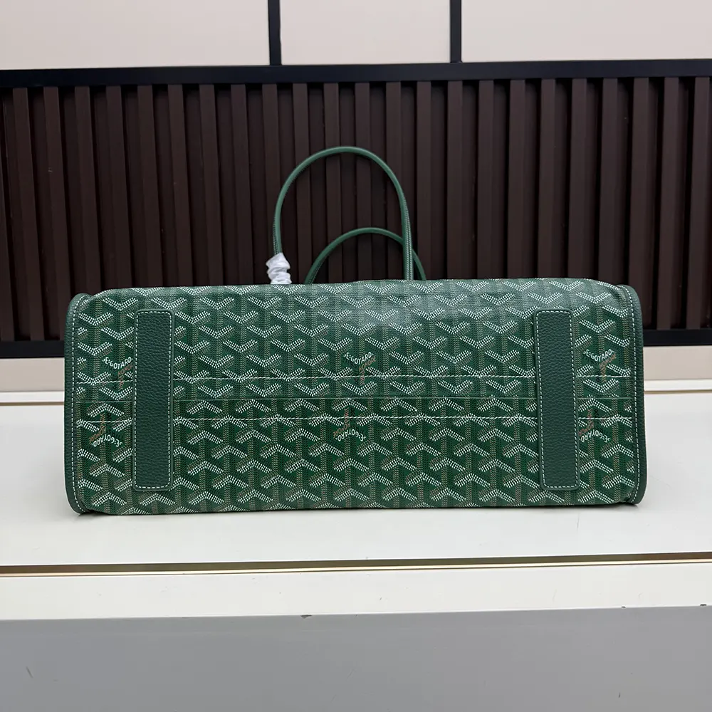 Goyard Unisex Hardy Pm Bag-Green HARDY2PMLTY09CG09P