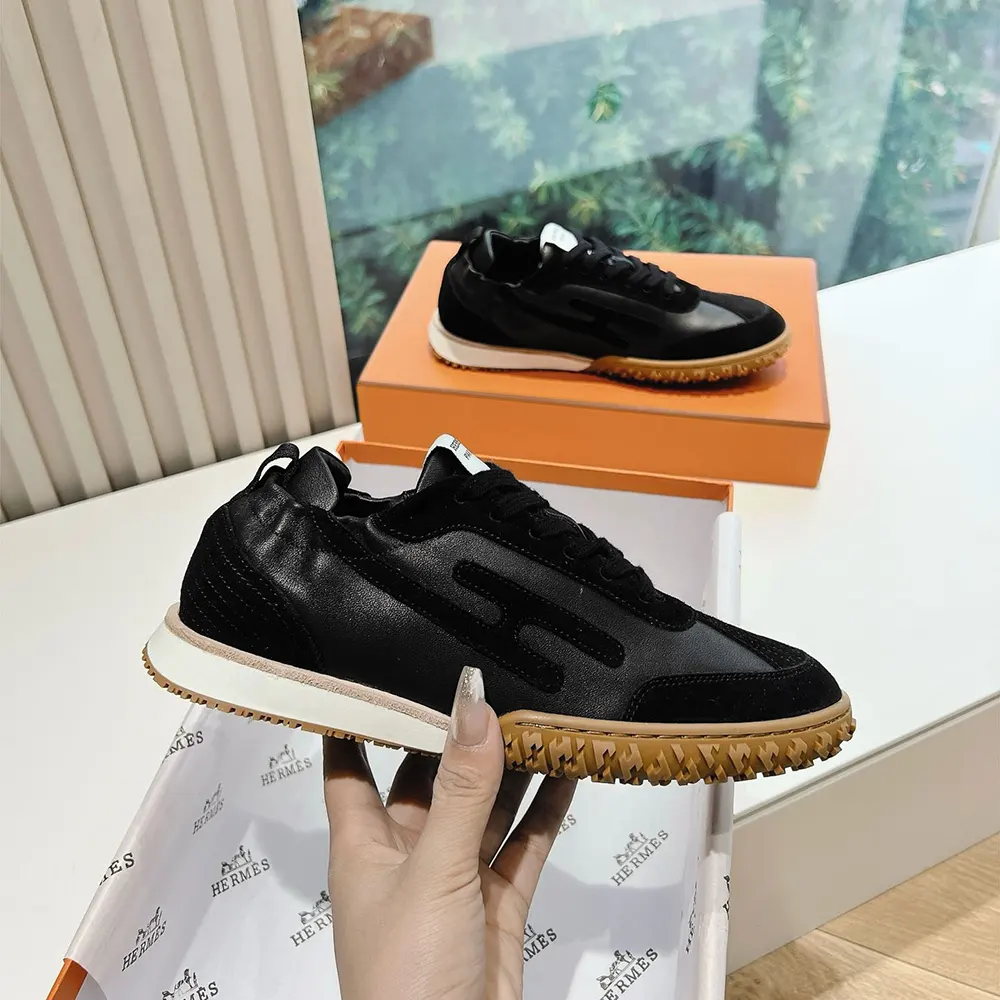 Hermes Unisex Jet Sneaker in Technical Canvas and Suede Goatskin-Black