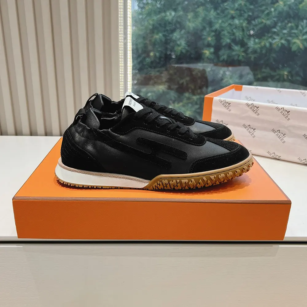 Hermes Unisex Jet Sneaker in Technical Canvas and Suede Goatskin-Black