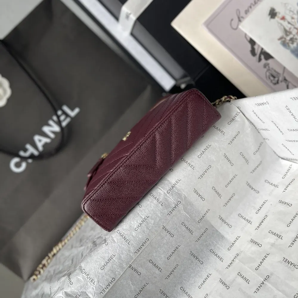 Chanel Women Vanity With Chain Grained Shiny Calfskin & Gold-Tone Metal