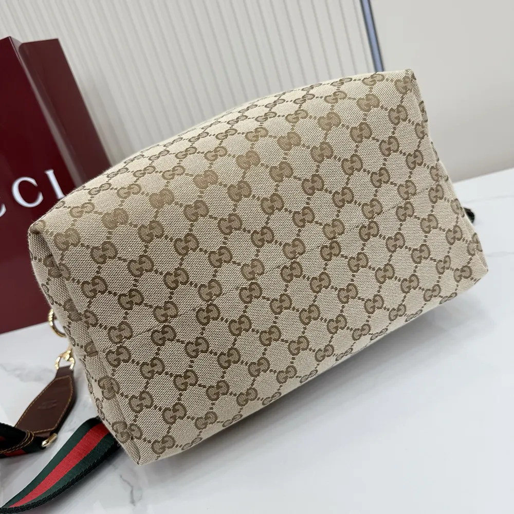 Gucci Unisex Brera Medium Crossbody Bag-Dark Brown 866938FAFV9
