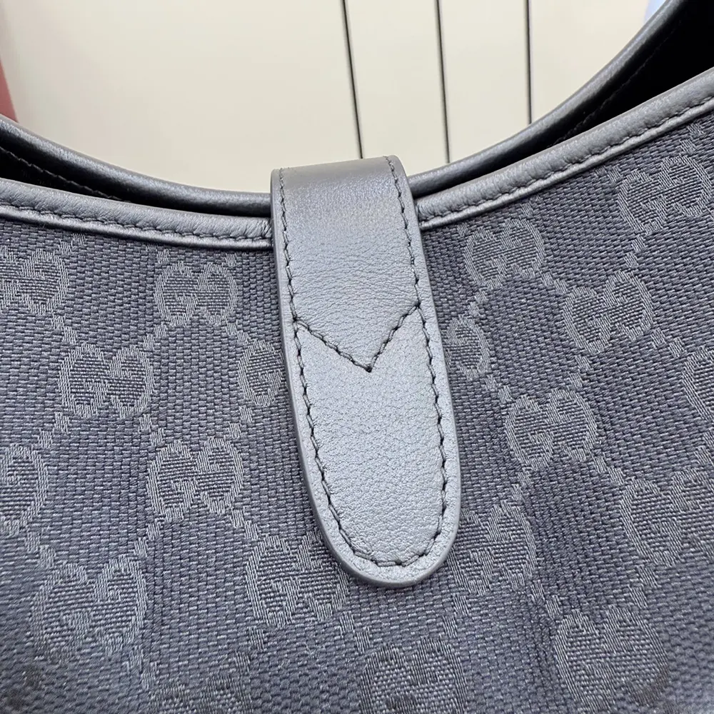 Gucci Unisex Jackie 1961 Large Crossbody Bag-Black 863279FAFV4