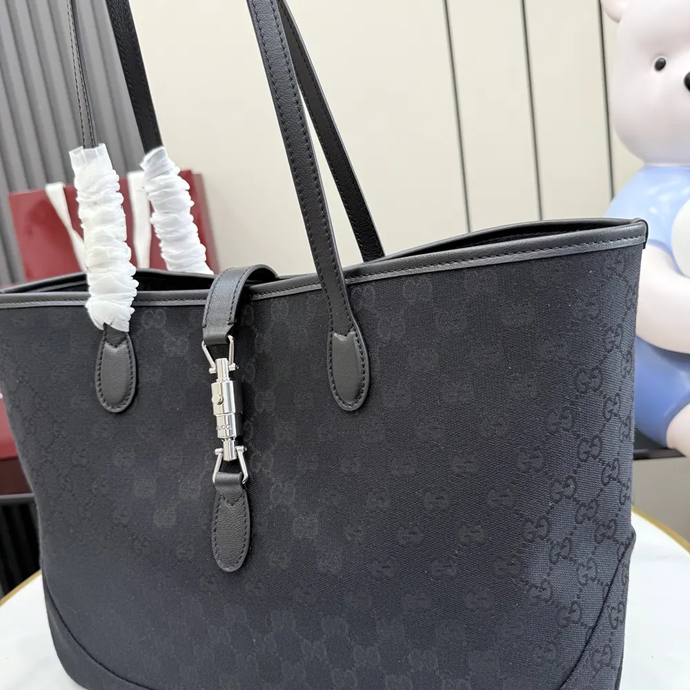 Gucci Unisex Jackie Medium Tote Bag-Black 867015FAFV4