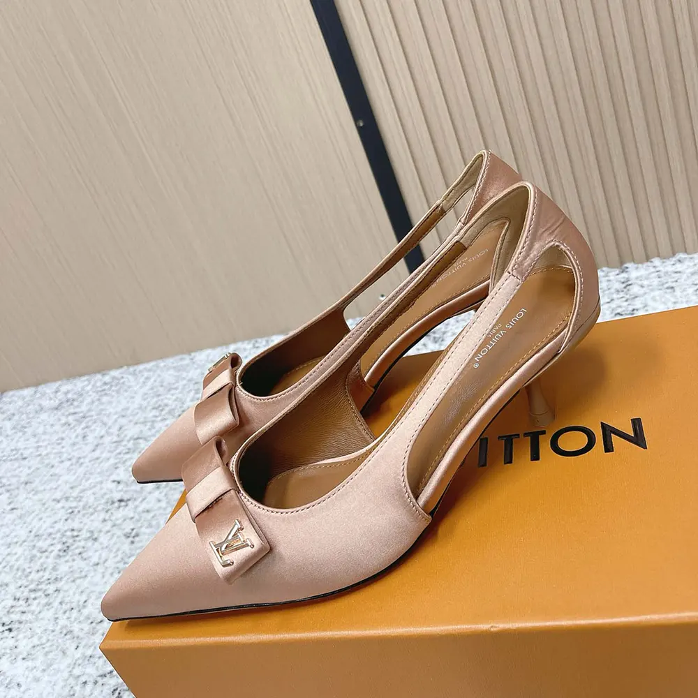 Louis Vuitton LV Women 6AM Pump-Beige 1AK5UI