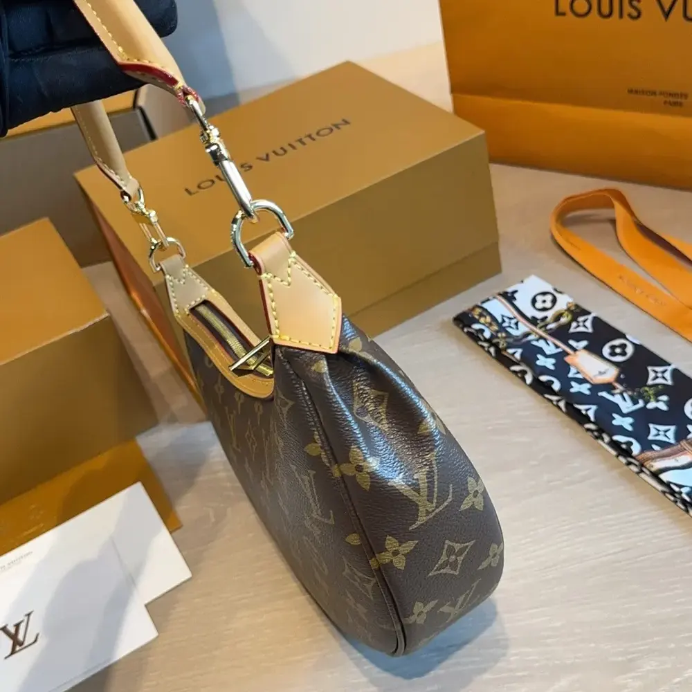 Louis Vuitton Women Looping Monogram Coated Canvas M12939