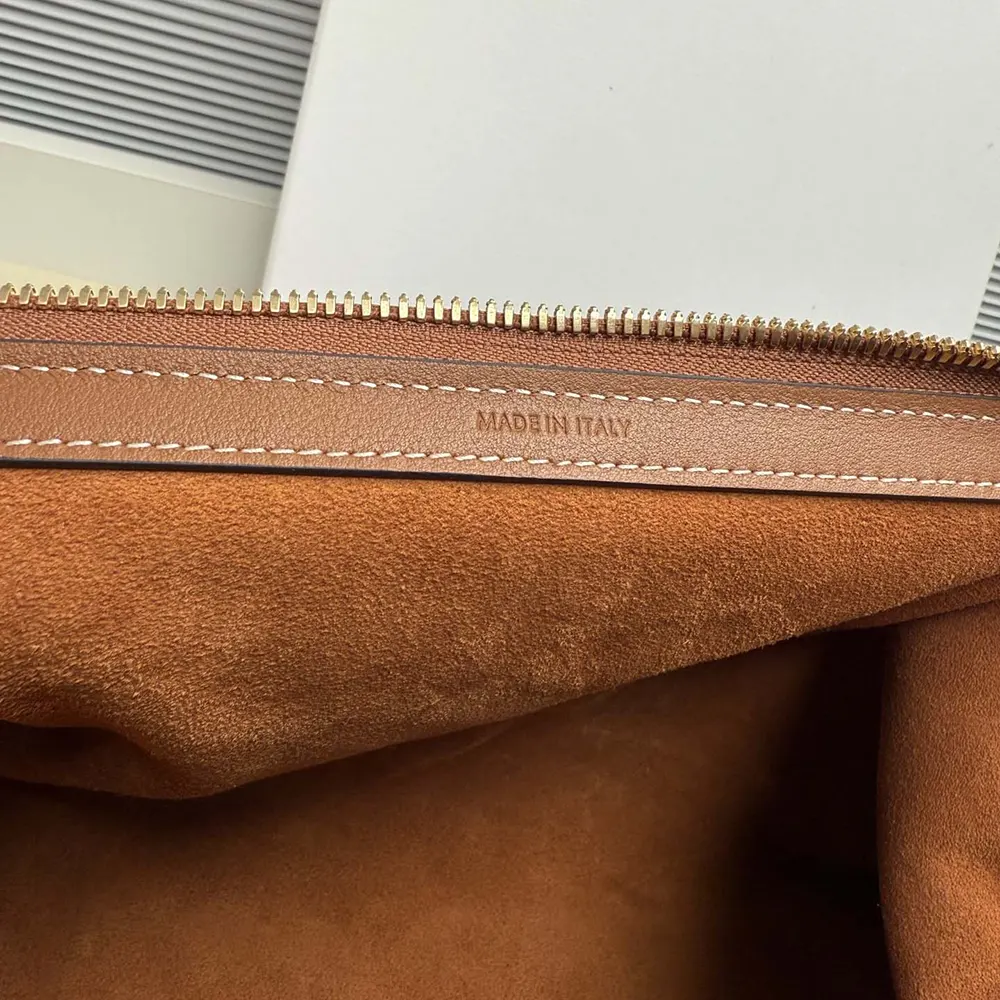 Celine Women Doctor’S Pouch in Supple Natural Calfskin-Brown L104J3G40