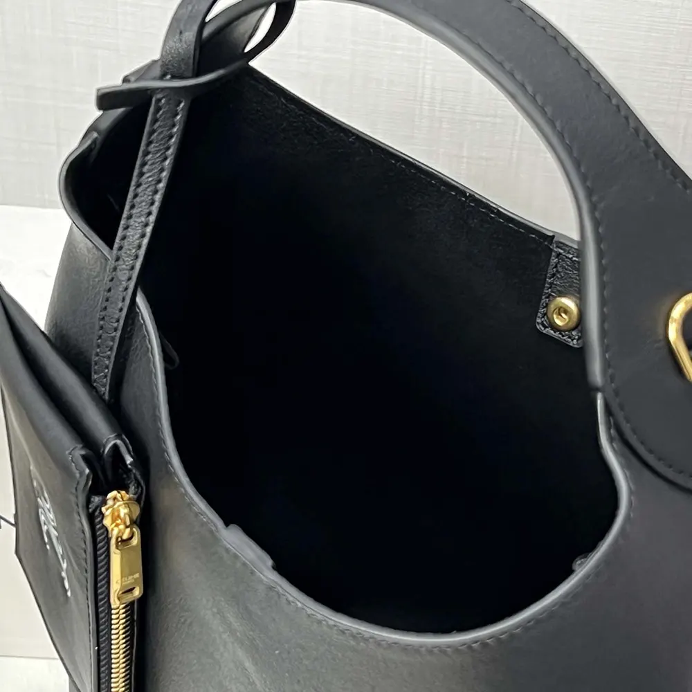 Celine Women Small Hobo in Supple Smooth Calfskin-Black L10133Q71