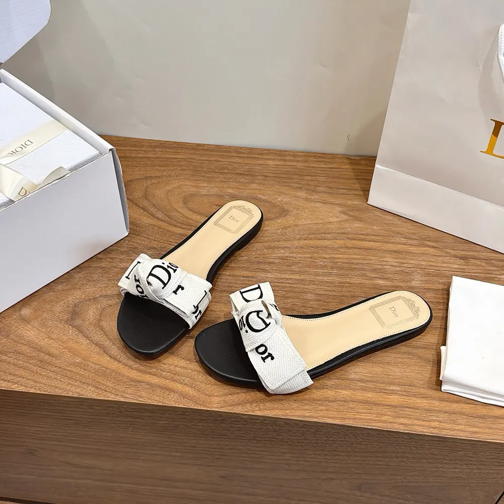 Dior Women J’Adior Slide Black Embroidered Cotton KDO707LEC