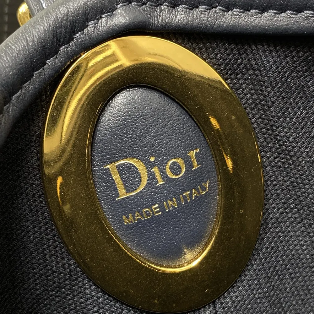 Dior Women Small Dior Médaillon Bucket Bag Blue Dior Oblique Jacquard M1531QTZQ