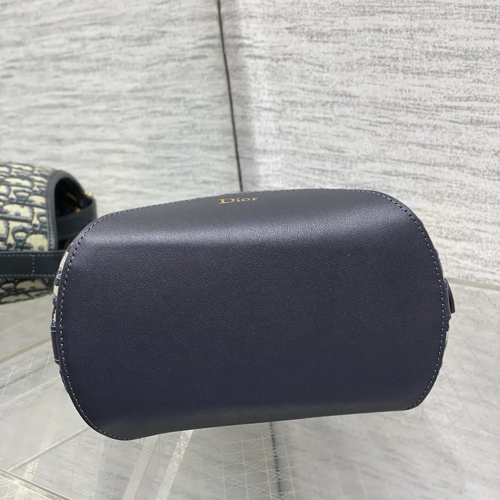 Dior Women Small Dior Médaillon Bucket Bag Blue Dior Oblique Jacquard M1531QTZQ