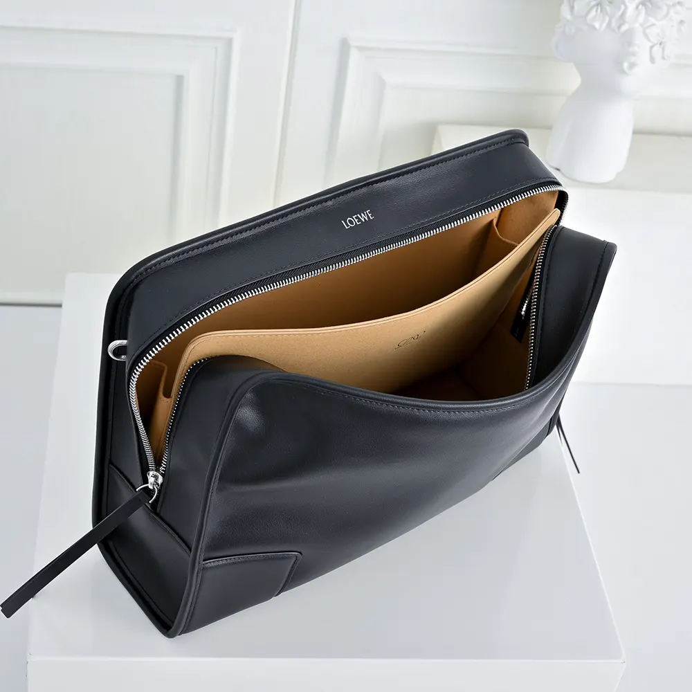 Loewe Women Large Amazona 180 Bag in Soft Calfskin-Black A039ASRX02