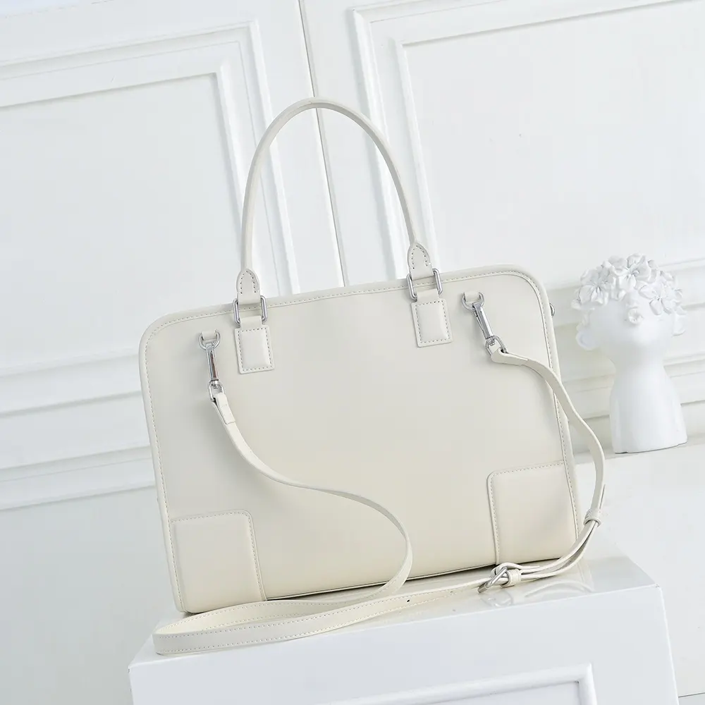 Loewe Women Large Amazona 180 Bag in Soft Calfskin-White A039ASRX02