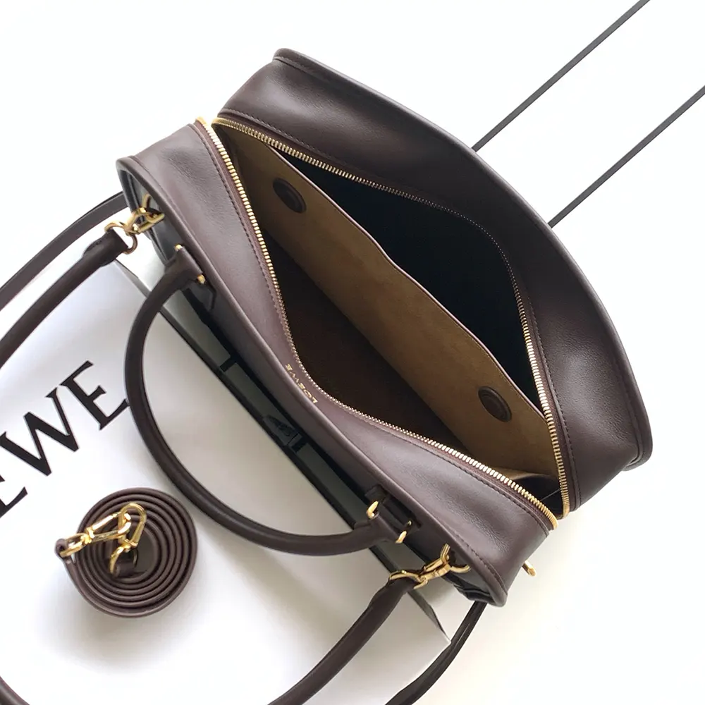 Loewe Women Medium Amazona 180 Bag in Soft Calfskin A03918MX01 - Image 33