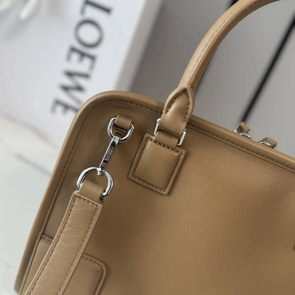 Loewe Women Medium Amazona 180 Bag in Soft Calfskin A03918MX01 - Image 16