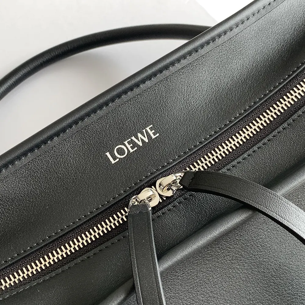 Loewe Women Medium Amazona 180 Bag in Soft Calfskin A03918MX01 - Image 9