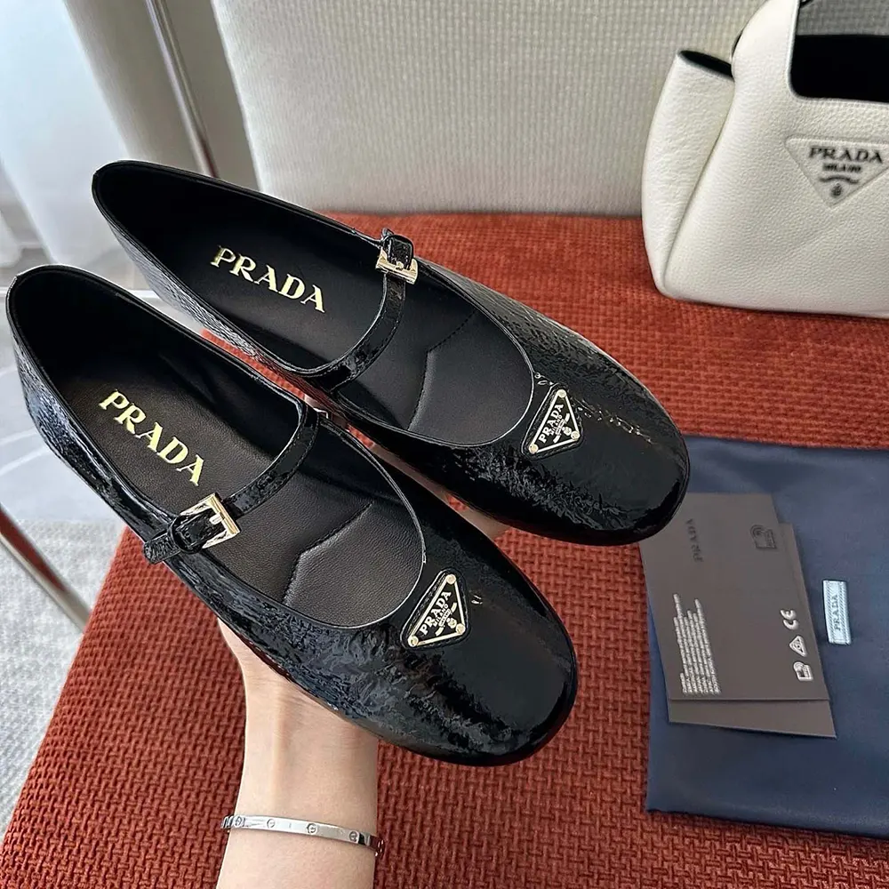 Prada Women Naplak Patent Leather Ballerinas-Black 1F793N