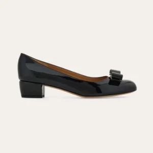 Salvatore Ferragamo Women Vara Pump-Black 01B221591963