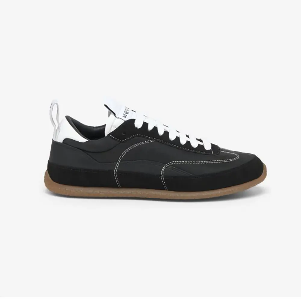 Alexander Mcqueen Unisex EC1 Sneaker in Black