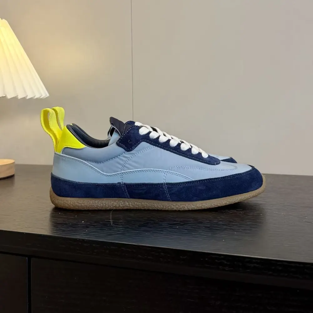 Alexander Mcqueen Unisex EC1 Sneaker in Blue 854015WIAJ44023