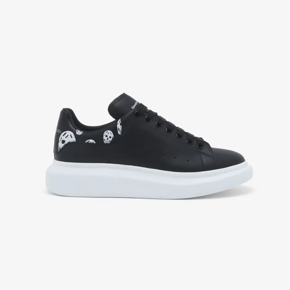 Alexander Mcqueen Unisex Oversized Sneaker in Black/White 553680WI