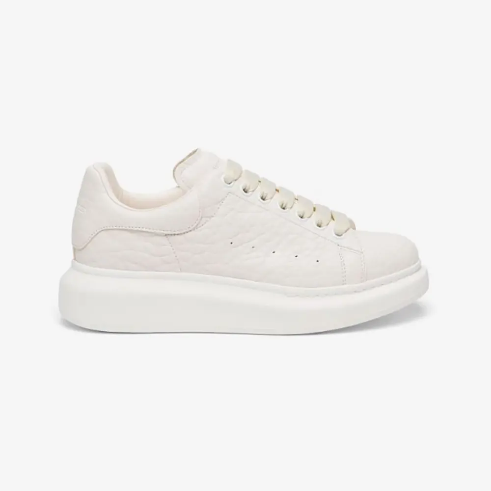 Alexander Mcqueen Unisex Oversized Sneaker in Off White 808173WH