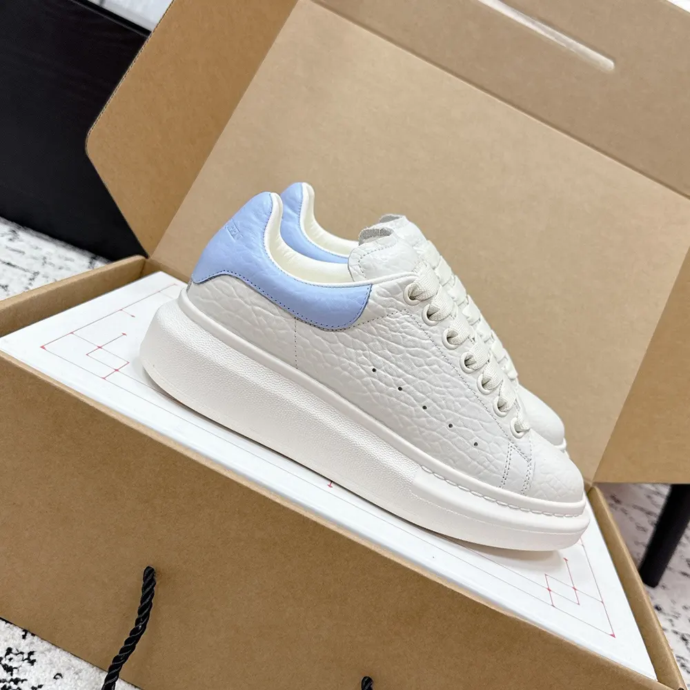 Alexander Mcqueen Unisex Oversized Sneaker in Off White