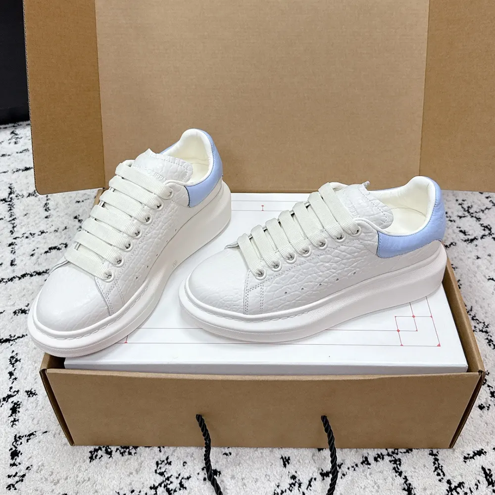 Alexander Mcqueen Unisex Oversized Sneaker in Off White