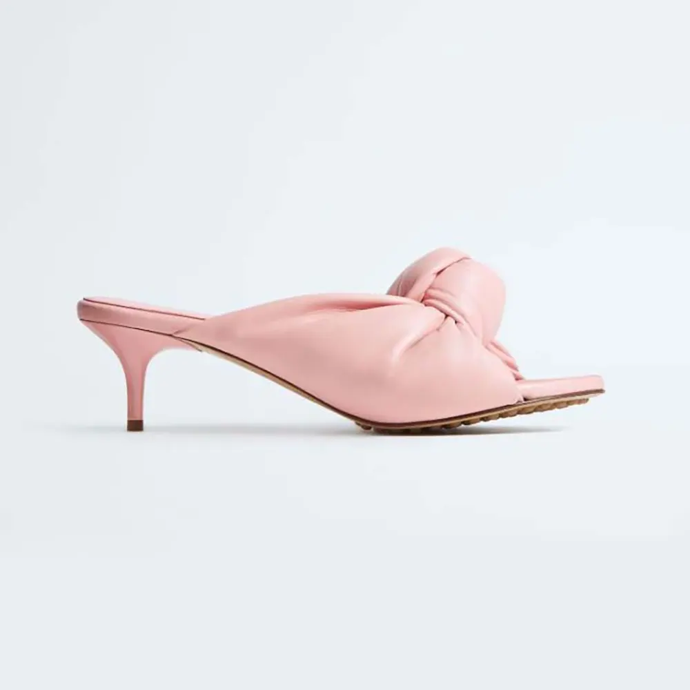Bottega Veneta Women Cherry Mule in Supple Nappa Leather-Blush 868225VB