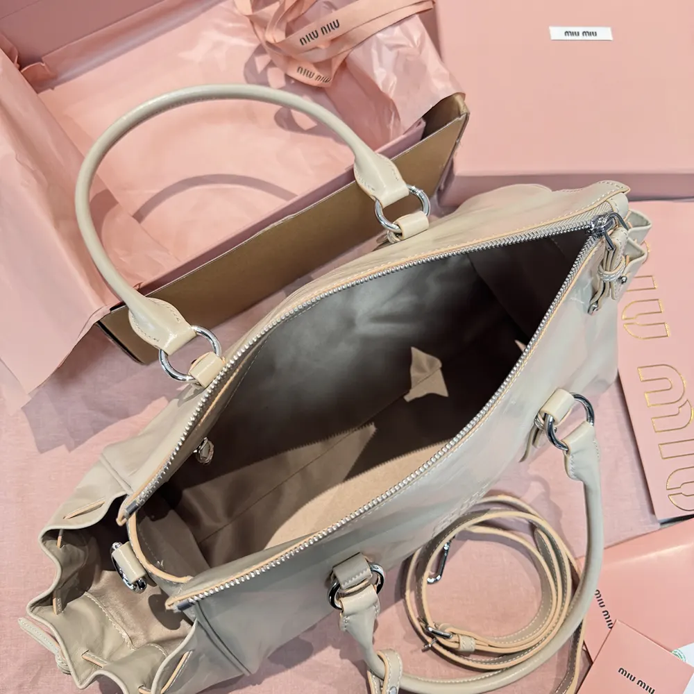 Miu Miu Women Shiny Leather Handbag-Light Pink 5BA3282A44