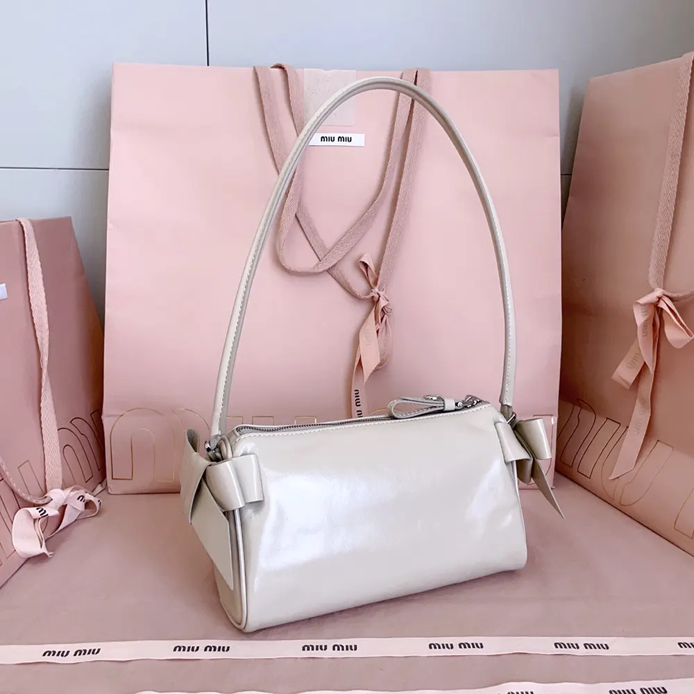 Miu Miu Women Shiny Leather Pouch-Pink 5NE0292A44F0485