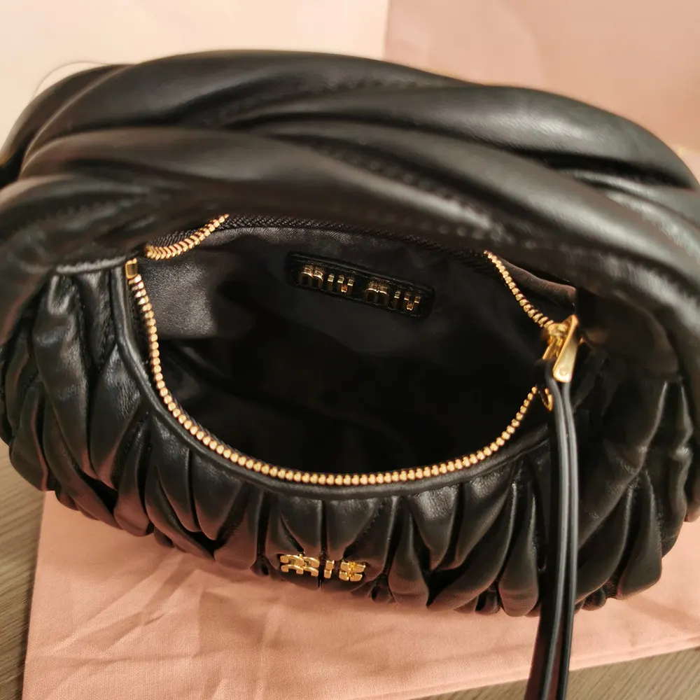 Miu Miu Women Wander Matelassé Nappa Leather Hobo Mini-Bag-Black 5BP078