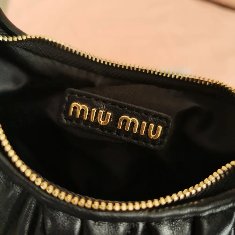 Miu Miu Women Wander Matelassé Nappa Leather Hobo Mini-Bag-Black 5BP078