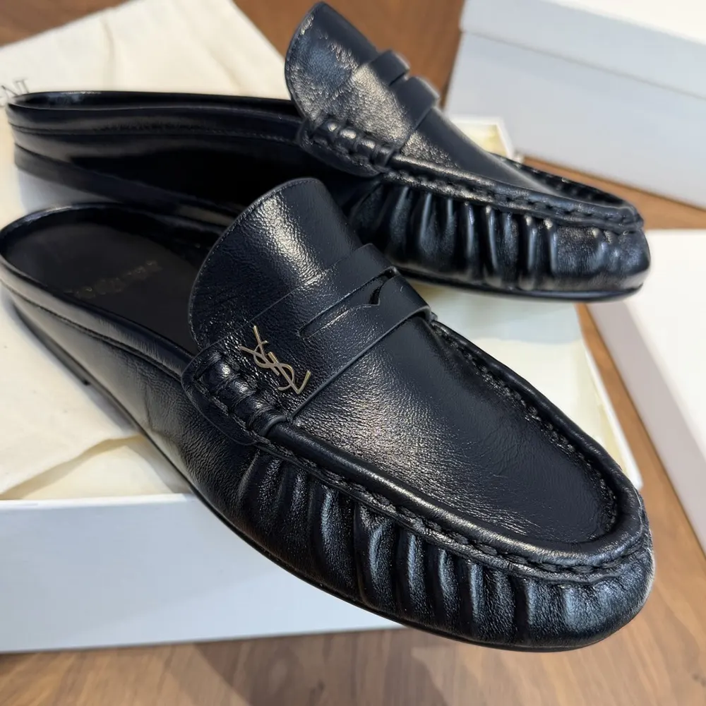 Saint Laurent YSL Unisex Le Loafer Mules in Shiny Creased Leather 852392AA
