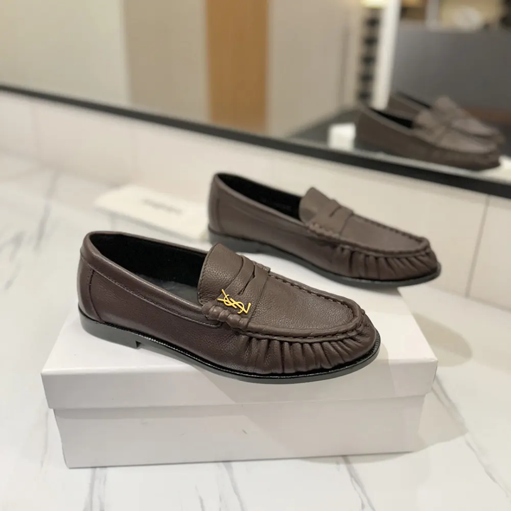 Saint Laurent YSL Unisex Le Loafer Supple in Matte Leather 3947125VA