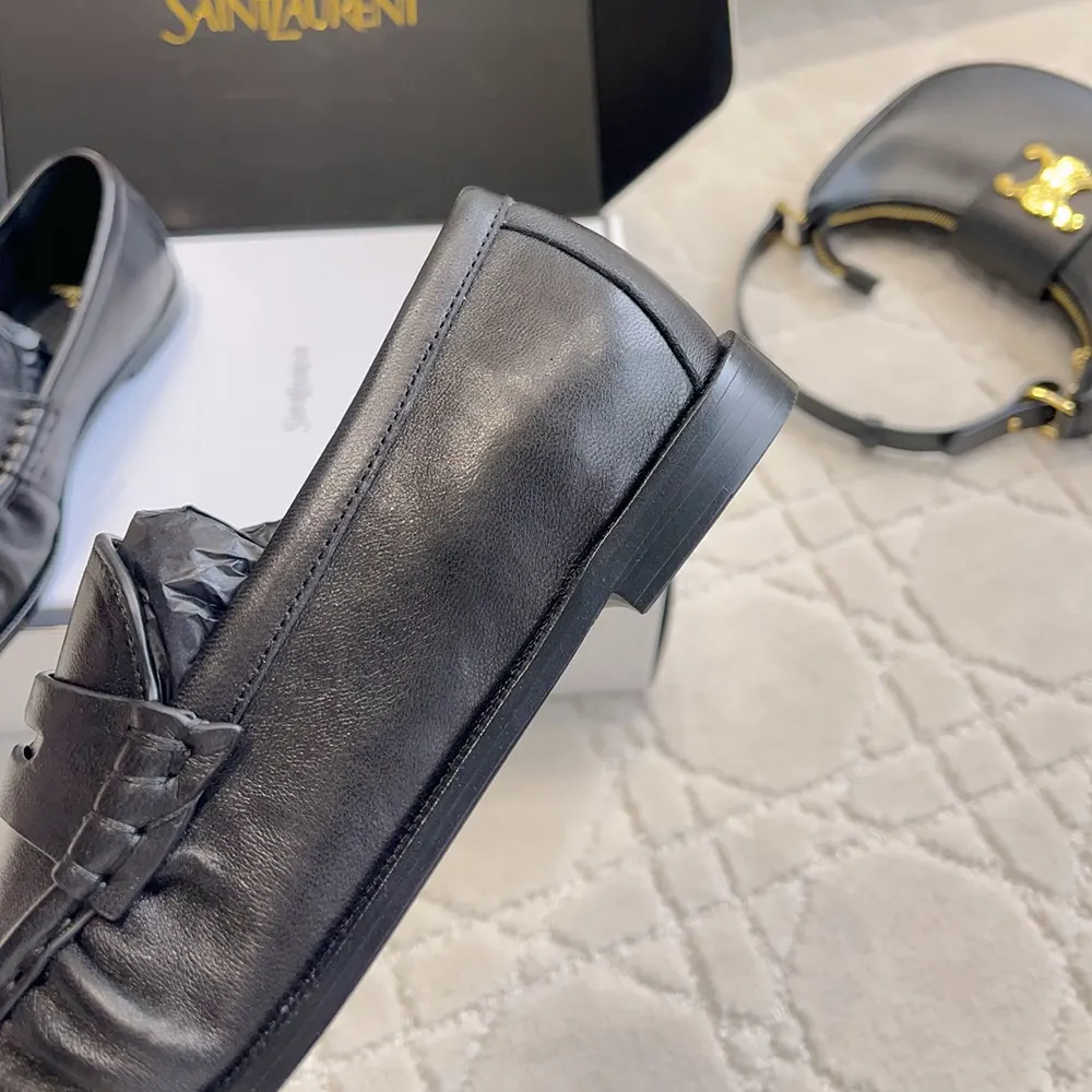 Saint Laurent YSL Unisex Le Loafer Supple in Matte Leather-Black 83947125VA