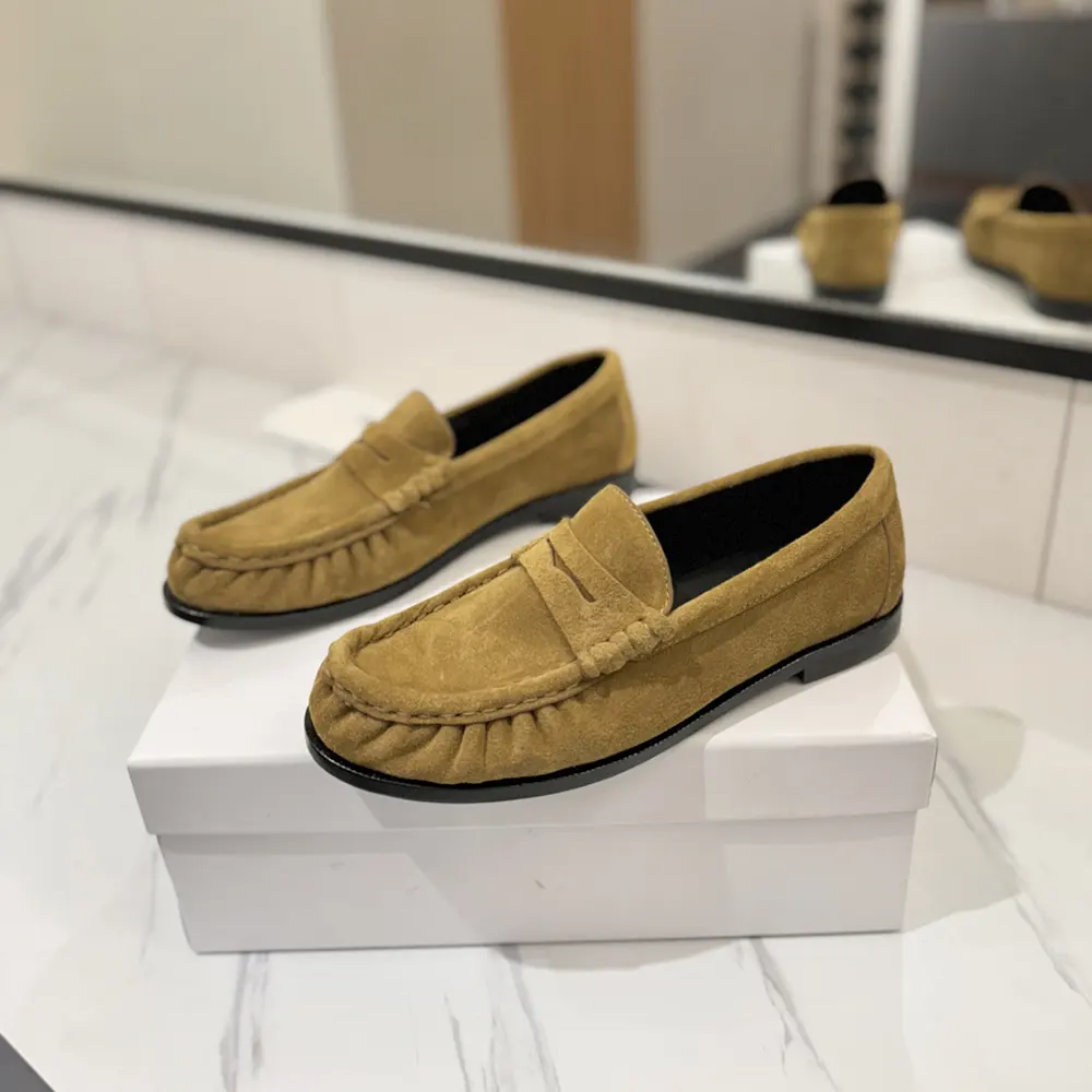 Le Loafer Supple in Suede-Brown